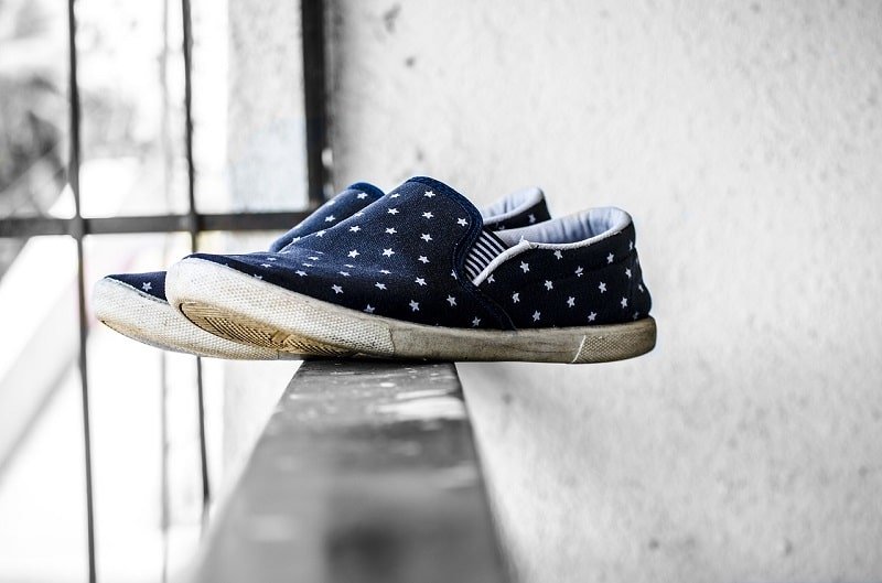 Cómo lavar unas zapatillas en la lavadora