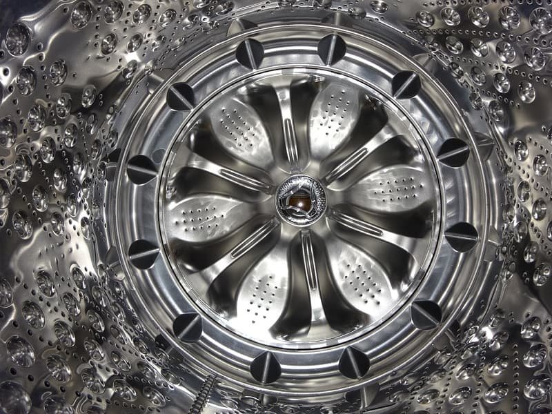 Cómo limpiar la lavadora de malos olores