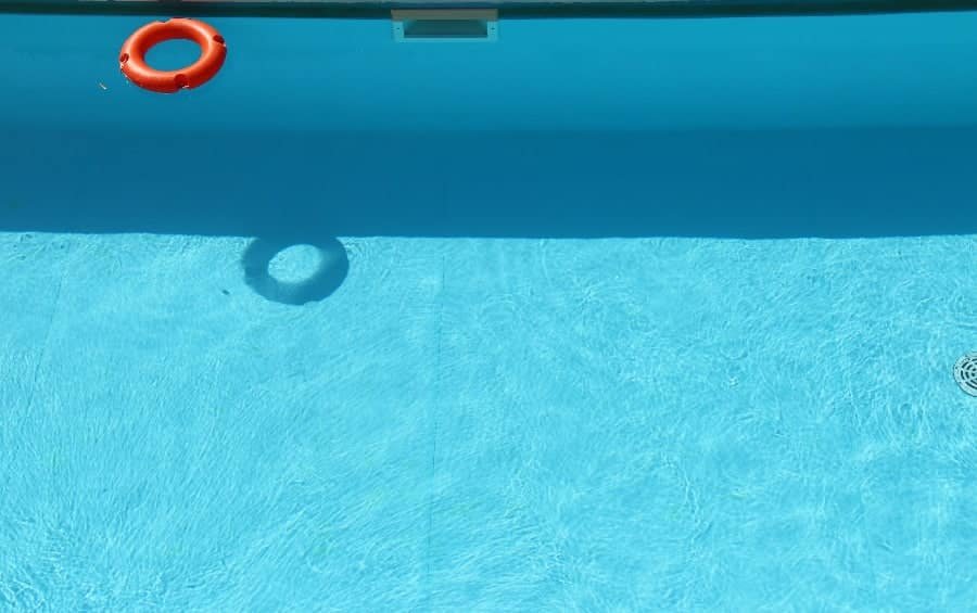 Ventajas de los limpiafondos automáticos eléctricos