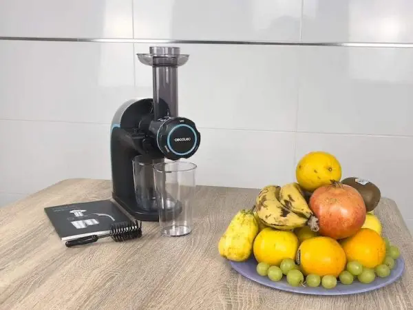 Extractor de jugo Cecotec Juice&Live 2000
