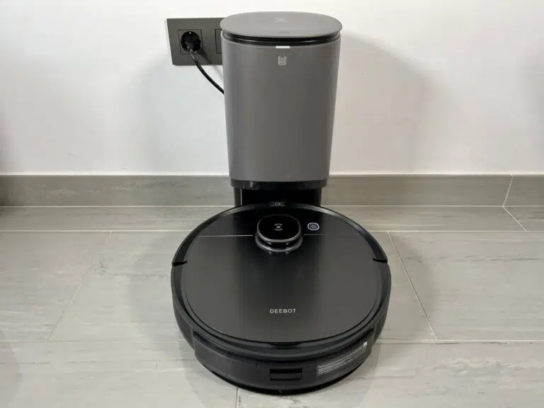 Robot aspirador Deebot Ozmo T8 AIVI