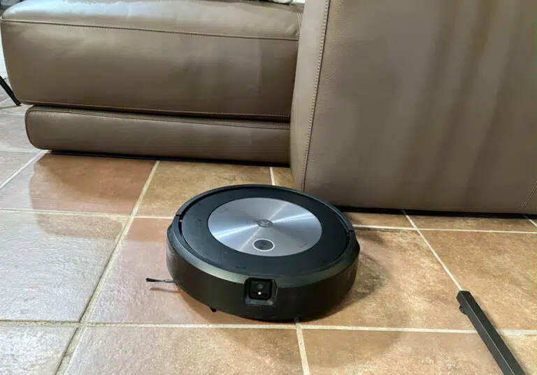 Robot aspirador Roomba J7+