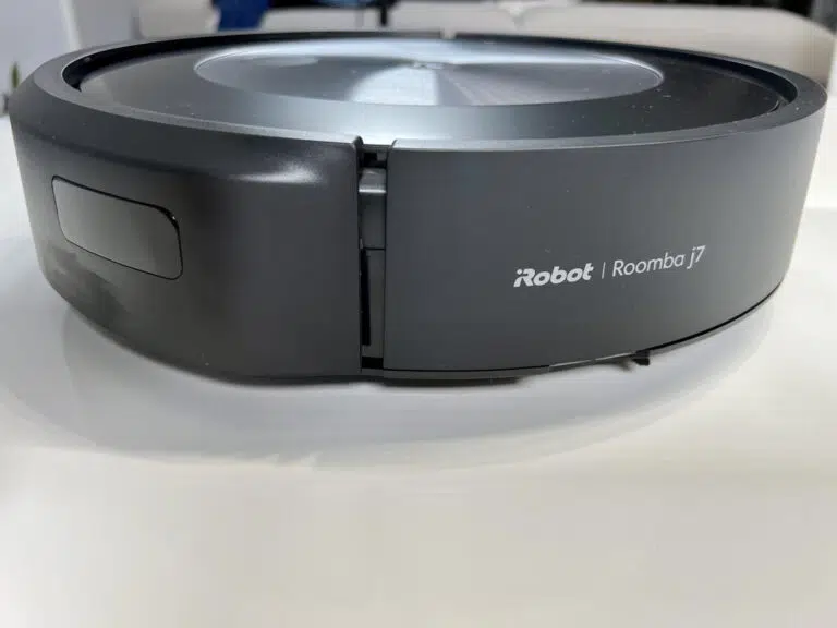 Robot aspirador Roomba J7+