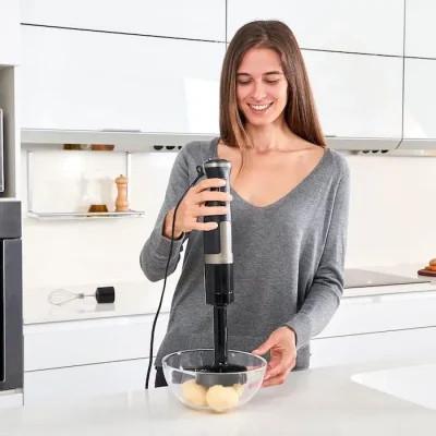 Batidora de mano Black+Decker BXHBA1500E