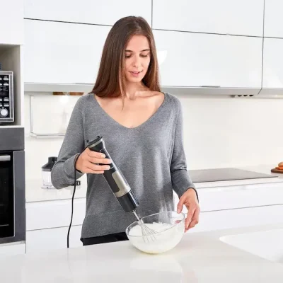 Batidora de mano Black+Decker BXHBA1500E